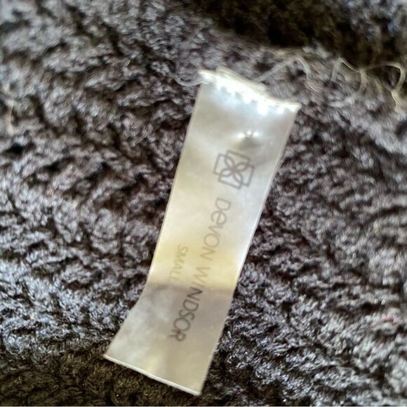 DEVON WINDSOR Sonya dress Black crochet Cut-Out Midi Revolve S - Picture 6 of 8